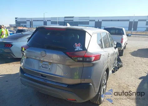 2023 Nissan Rogue Sv Fwd z USA, uszkodzony, nr VIN JN8BT3BA5PW408139